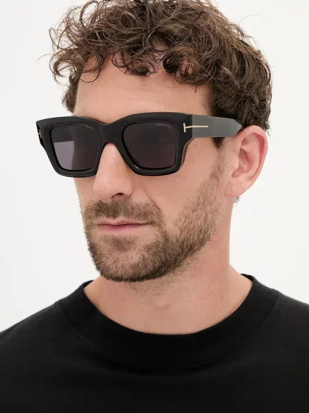 Tom Ford sončna očala Ilias črna