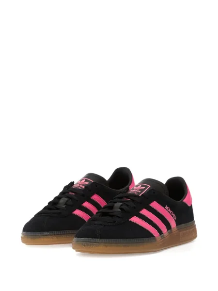 Sneakerși Adidas Campus cu imagine alergare din piele de căprioară negru