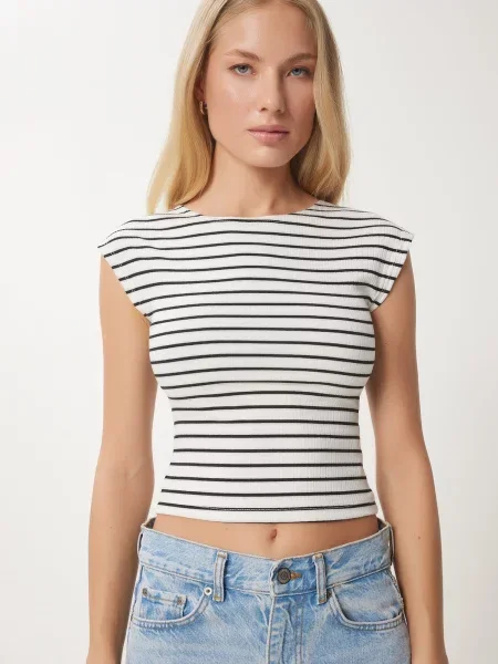 Happiness İstanbul Top negru alb