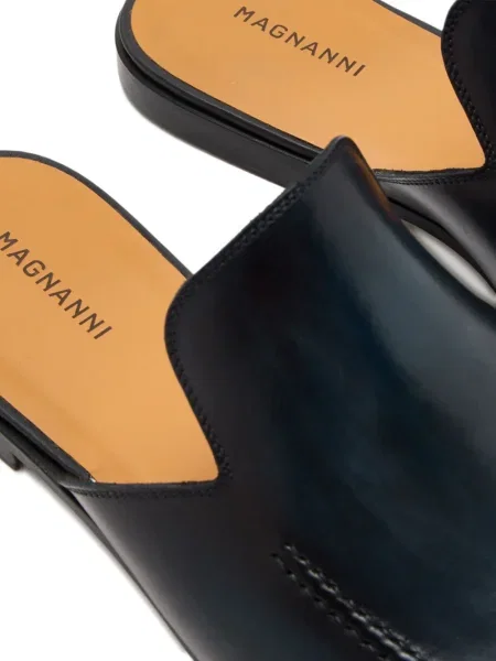 Papuci tip mules Magnanni din piele albastru