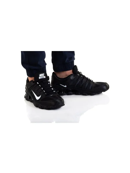 Bežecké bežecké topánky Nike Running so sieťovinou čierna
