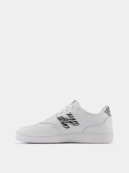 Кожаные кроссовки New Balance белые