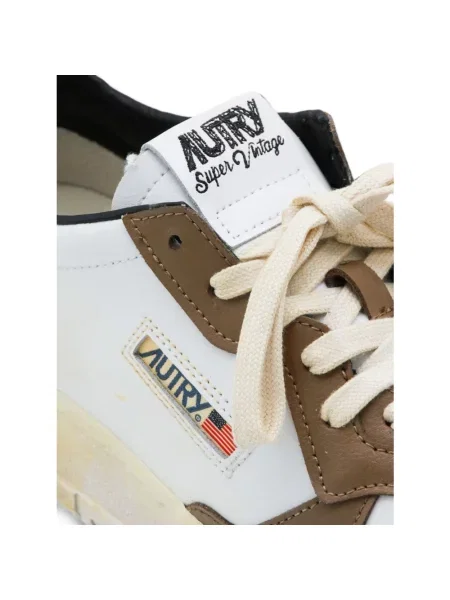 Sneakersy Autry skórzane