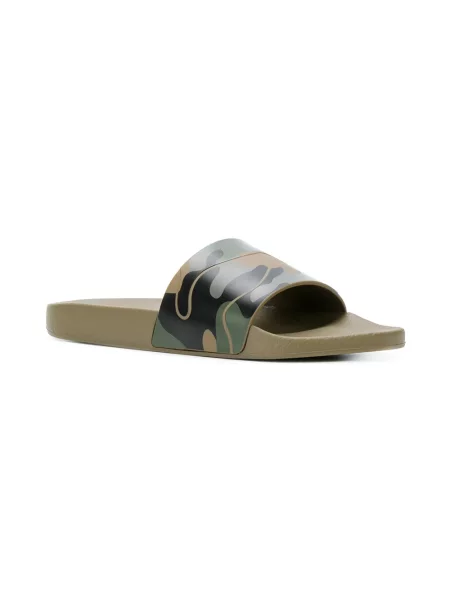 Papuci Valentino Garavani cu model camuflaj verde