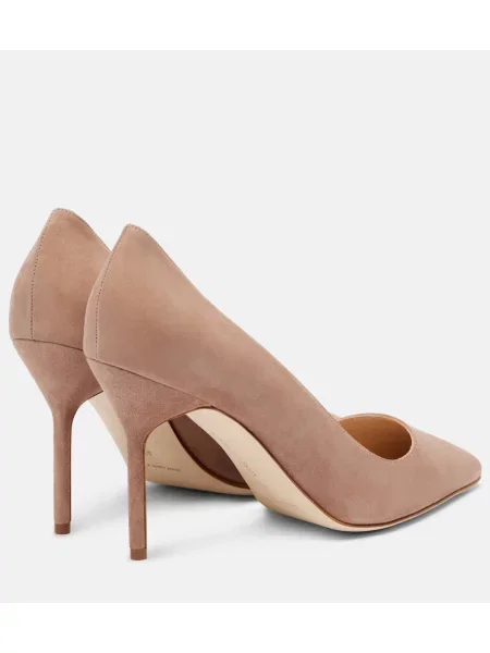 Pantofi cu toc Manolo Blahnik din piele de căprioară maro