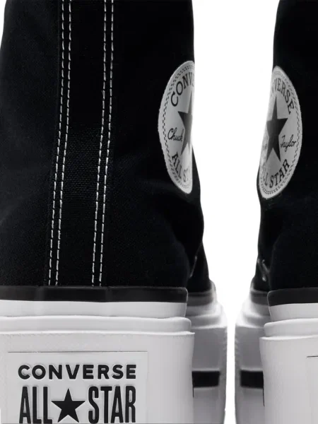 Sneakerși Converse alergare cu platformă argintiu