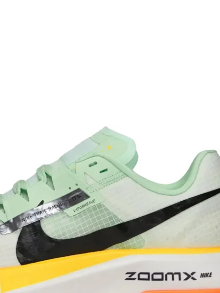Baschet sneakerși Nike Vomero cu autograf negru
