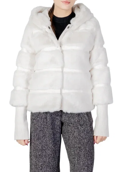 Kurtka Choral z kapturem czarna