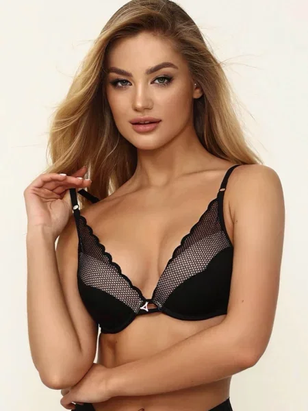 Бюстгальтер пуш-ап чорний