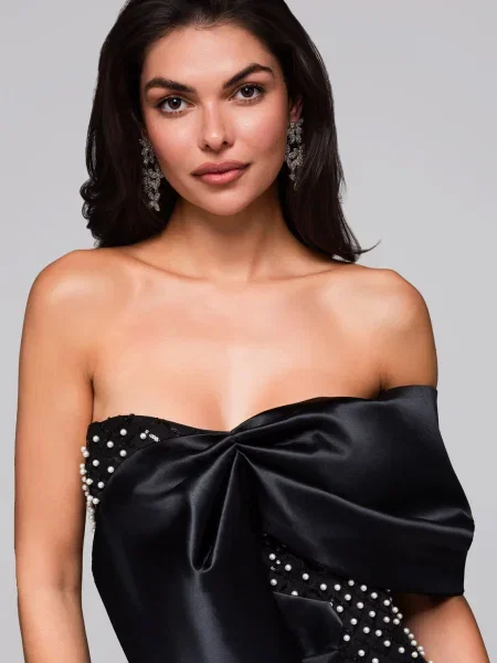 Rochie de seară Edoti de costum negru