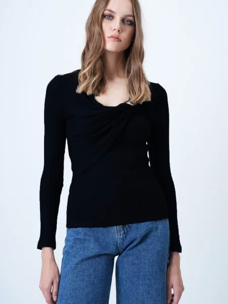 Trend Alaçatı Stili Tricou negru