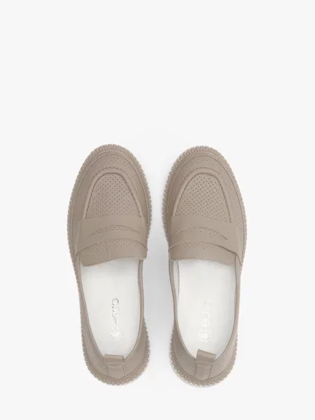 Кожаные мокасины Estro без шнуровки бежевые