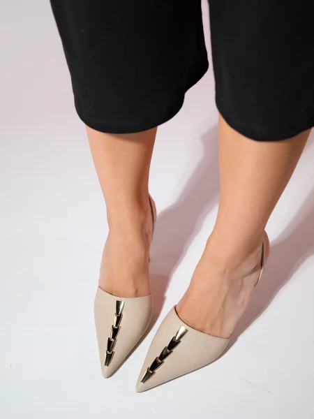Pantofi cu toc Luvishoes cu toc înalt bej