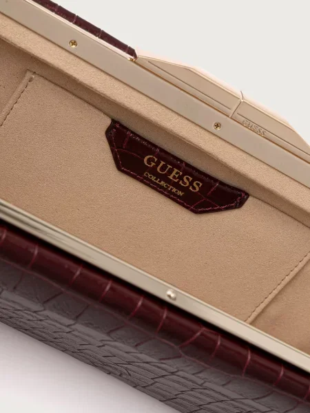 Кожаный клатч Guess