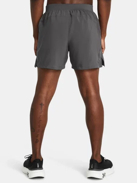 Šortky Under Armour sivá