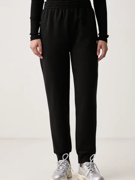 Lacoste pantaloni de trening pentru femei negru