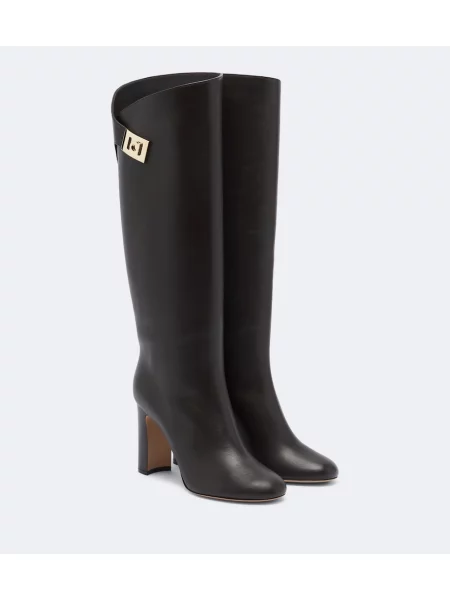 Cizme Ferragamo din piele maro
