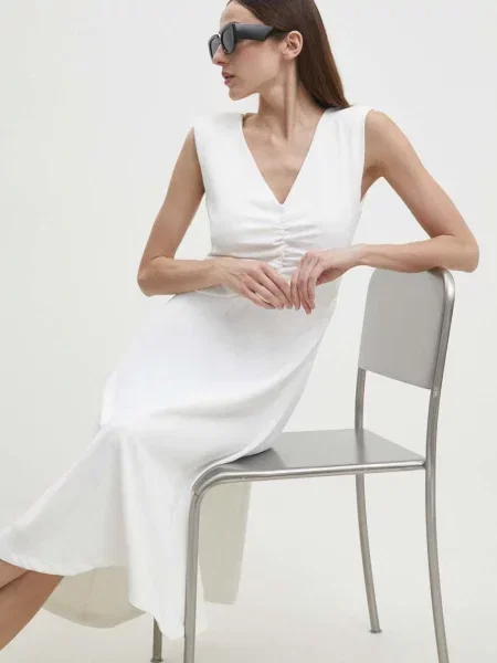Answear Lab rochie mini evazati alb