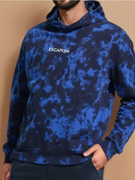 Кофта з написом різнобарвний