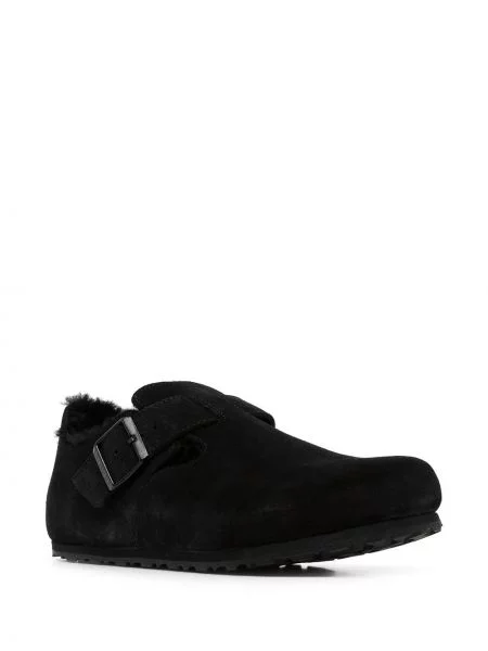 Kambarinės šlepetės Birkenstock su sagtimis juoda