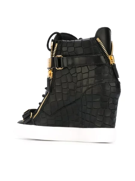 Top Giuseppe Zanotti cu pană negru
