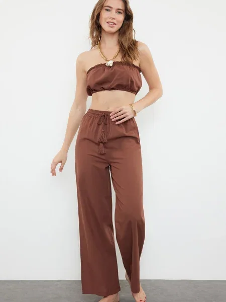 Bluzka Trendyol brązowa