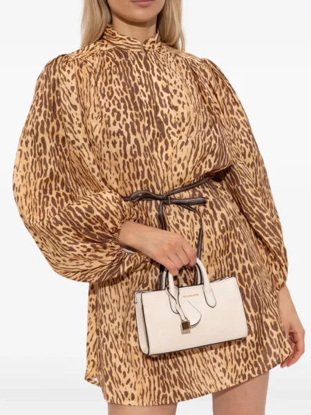 Portofel Michael Michael Kors din piele maro