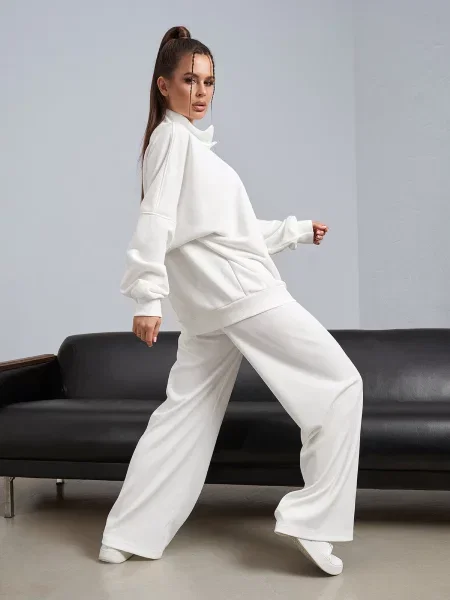 ISSA Plus Спортивний костюм Молочний 