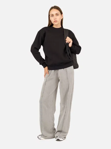 Світшот YUKI чорний