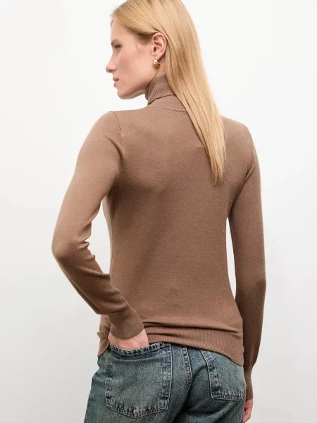 Pulover s kašmirom Answear.LAB lagani s dolčevitom smeđa