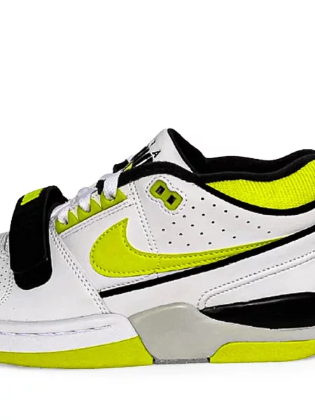 Pántos sneaker Nike fehér