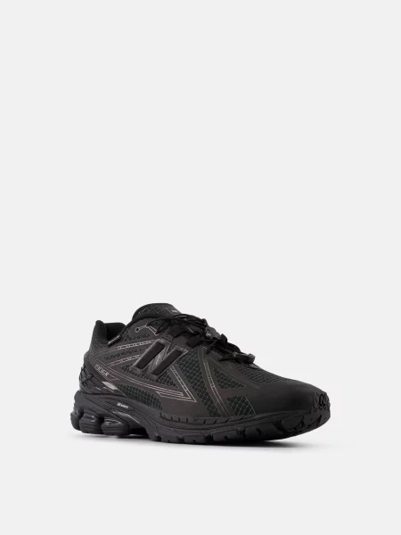 Повседневные кроссовки New Balance черные