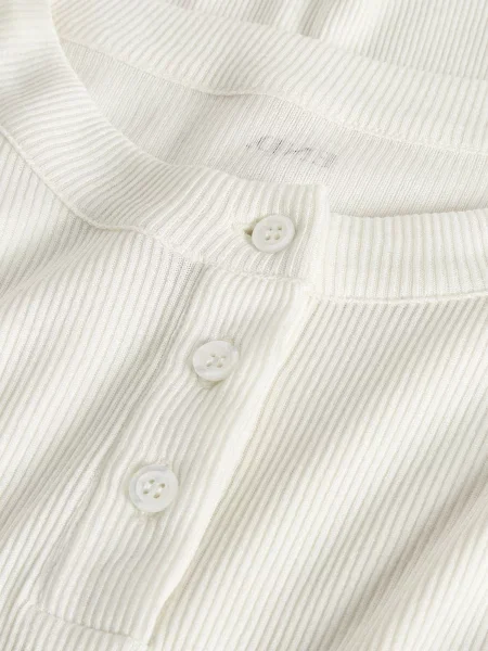 Top End. biały
