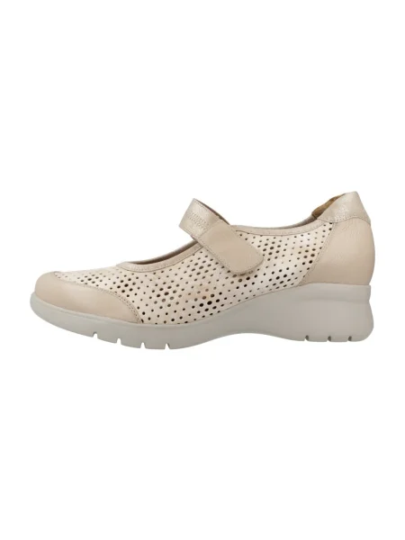 Pantofi Piesanto bej