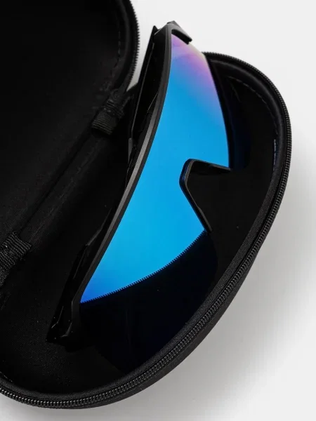 Olcsóbban. Oakley Sutro Lite Sweep napszemüveg Méret: OS fekete