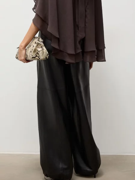 Кожаные брюки Answear.lab