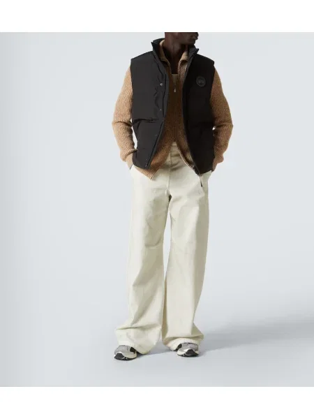 Pehelymellény Canada Goose fekete
