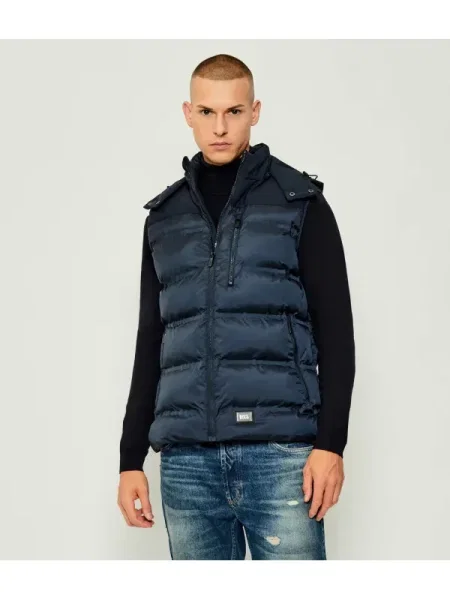 Karl Lagerfeld Vestă