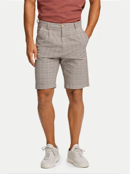 Lindbergh Шорти от плат Wide Fit бежов