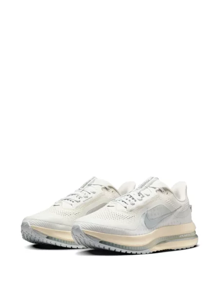 Sneakerși Nike Pegasus alb
