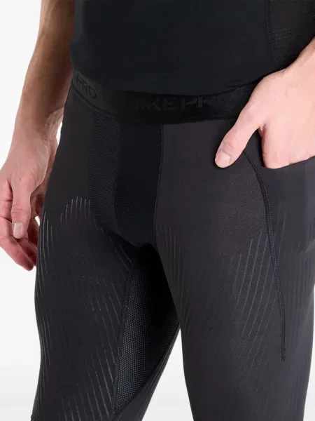 Top sport Nike din fleece plisat fără mâneci alb