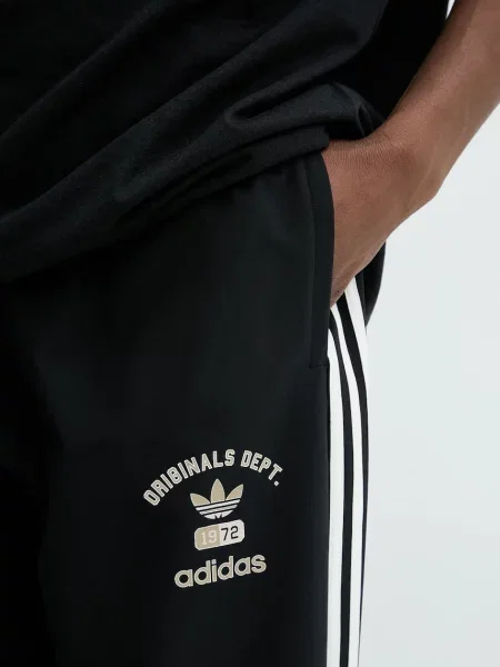 Спортивні штани adidas Originals OG Dept Tp з принтом чорний