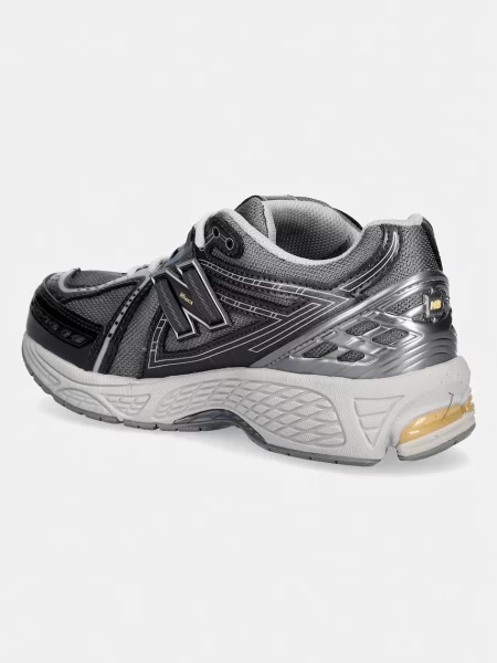 New Balance маратонки за деца сиво