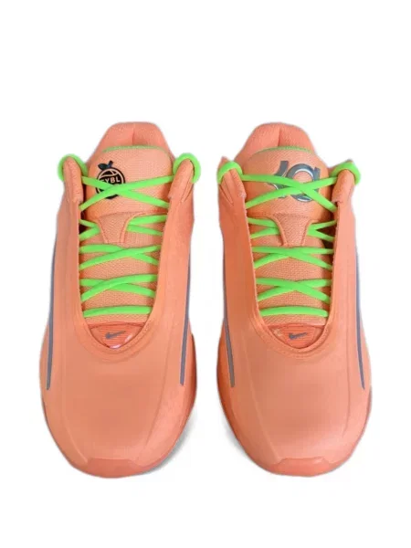 Nogomet tenisice Nike Phantom narančasta
