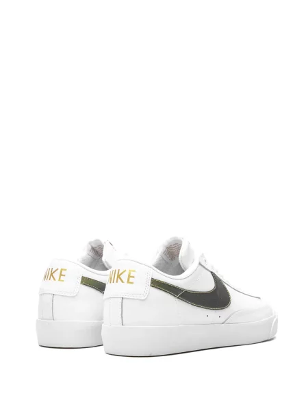 Sako Nike bílé