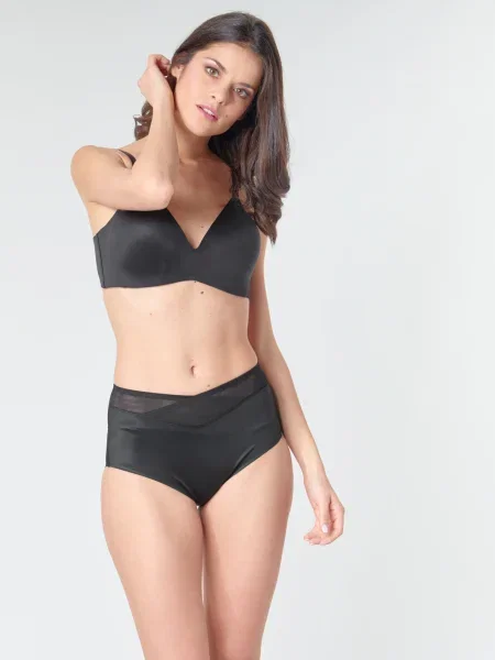 Body Triumph fekete