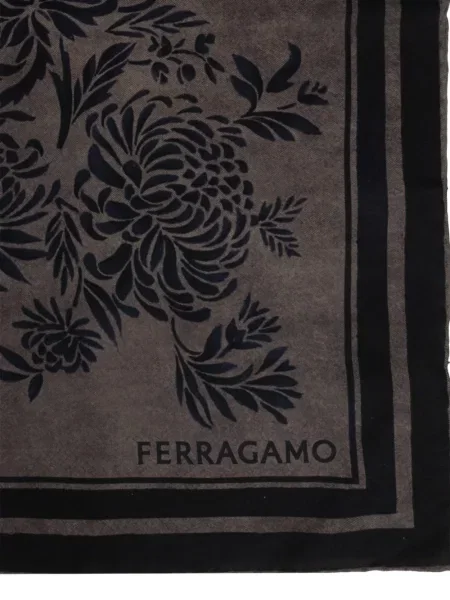 Fular Ferragamo de mătase cu model floral cu imagine albastru