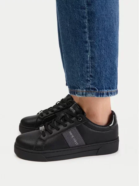 Nine West Sportcipők fekete