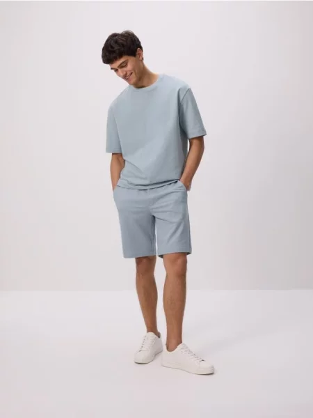 Спортивные шорты Reserved зеленые