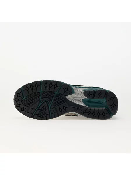Маратонки New Balance зелено
